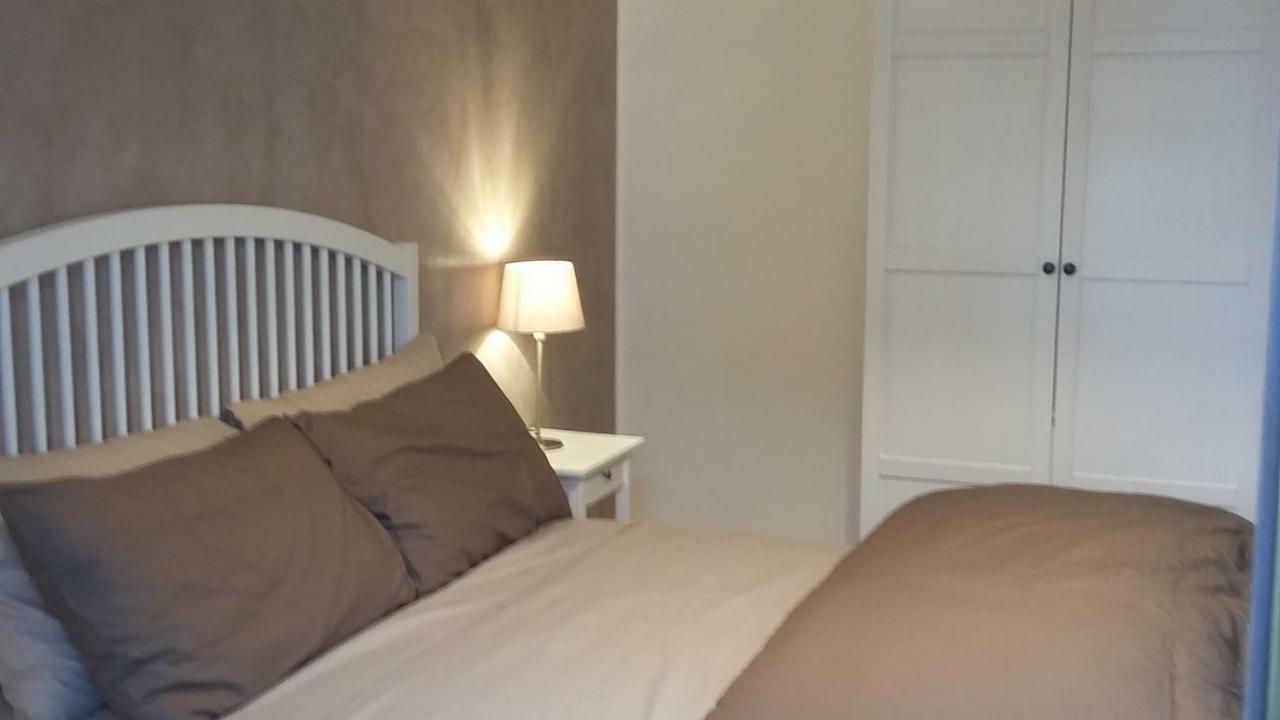 Residenza Leon Bed and Breakfast Castelnuovo del Garda Exteriör bild